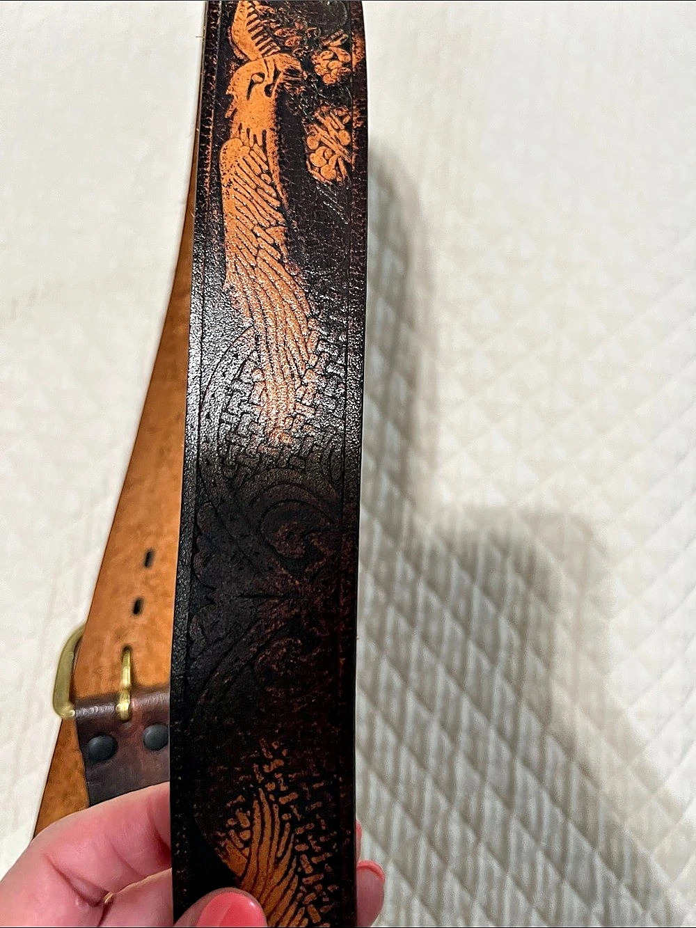 Wrangler Embossed Leather Belt in Brown size 36/90 with gold belt buckle - Picture 2 of 5